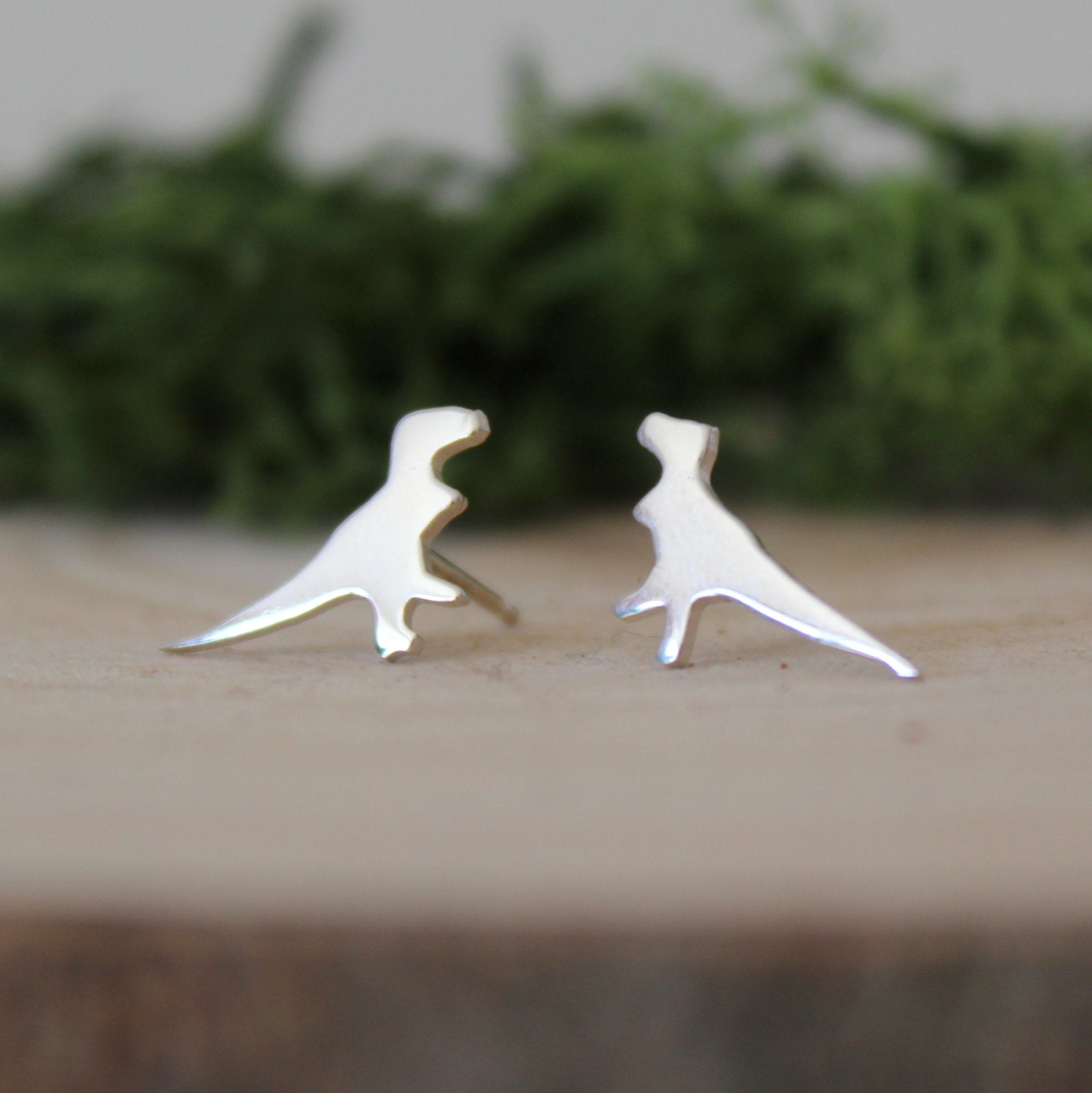 Silver deals dinosaur earrings